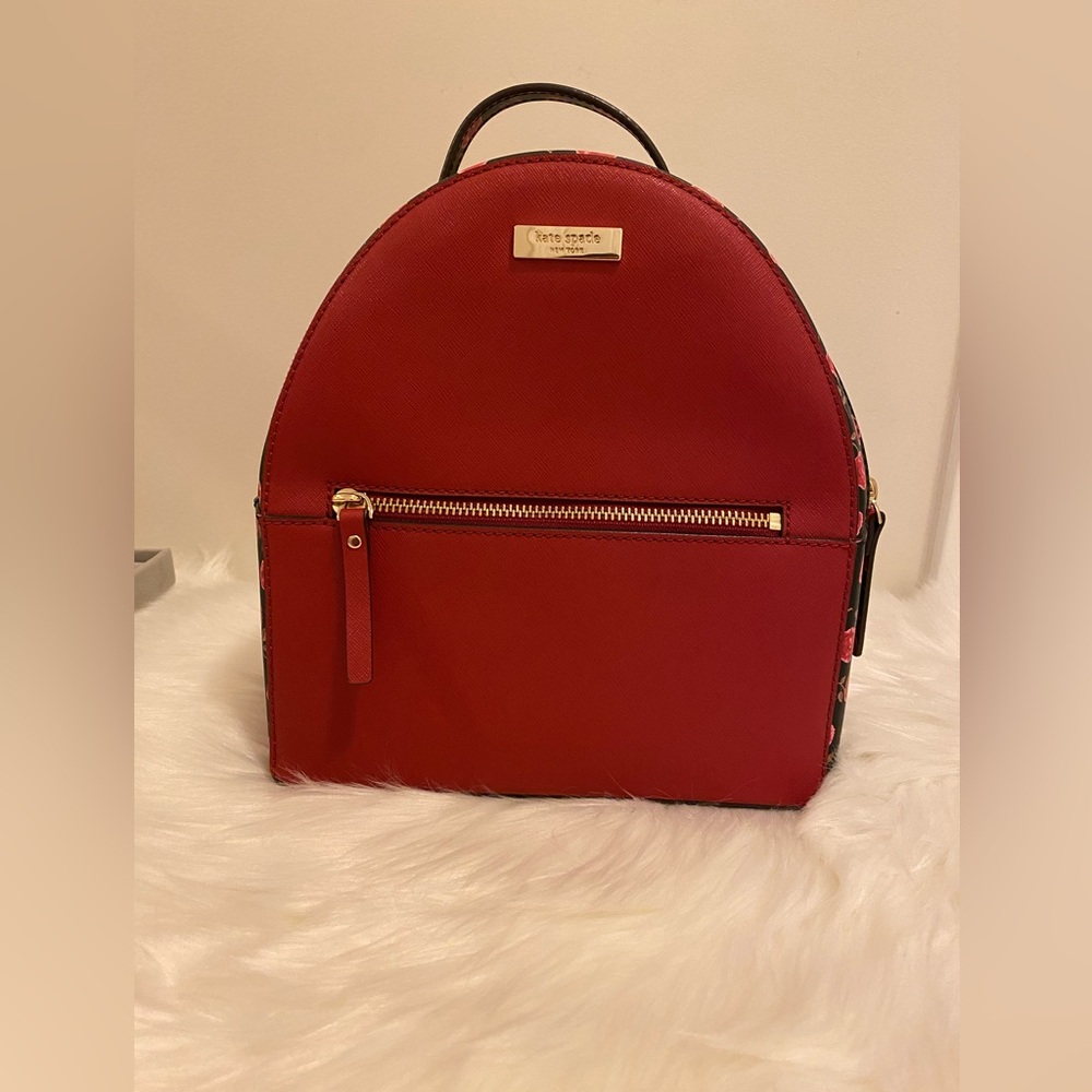PRACTICALLY NEW: AUTHENTIC KATE SPADE LAUREL HAZY SAMMY ROSE FLORAL BACKPACK